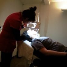 Tom krijgt een Dermalogica Clear Skin treatment bij Annelies Aarts 3 dermalogica Tom krijgt een Dermalogica Clear Skin treatment bij Annelies Aarts