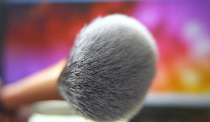 Real Techniques Expert Face Brush