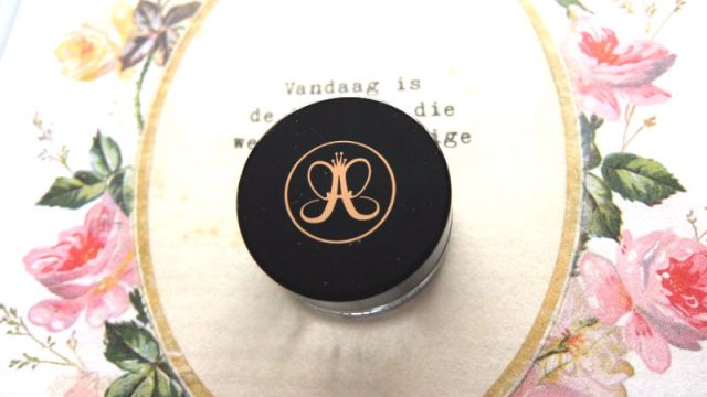 Review- Dipbrow Anastasia versus Aqua Brow Tint Make-Up Revolution 4 Anastasia Review- Dipbrow Anastasia versus Aqua Brow Tint Make-Up Revolution