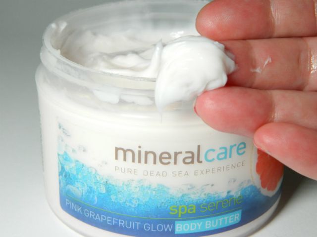 Review- Spa Serene Pink Grapefruit Glow Bodyscrub en Bodybutter 9 spa Review- Spa Serene Pink Grapefruit Glow Bodyscrub en Bodybutter