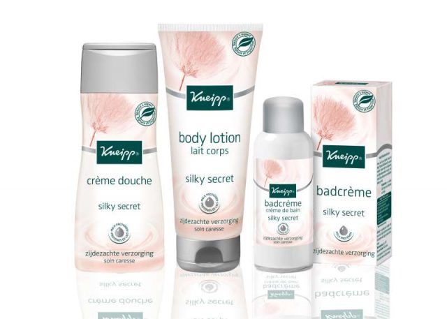 silky-secret-assortiment-met-spiegeling