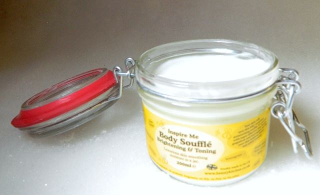 beauty-kitchen-inspire-me-brightening-toning-body-souffle