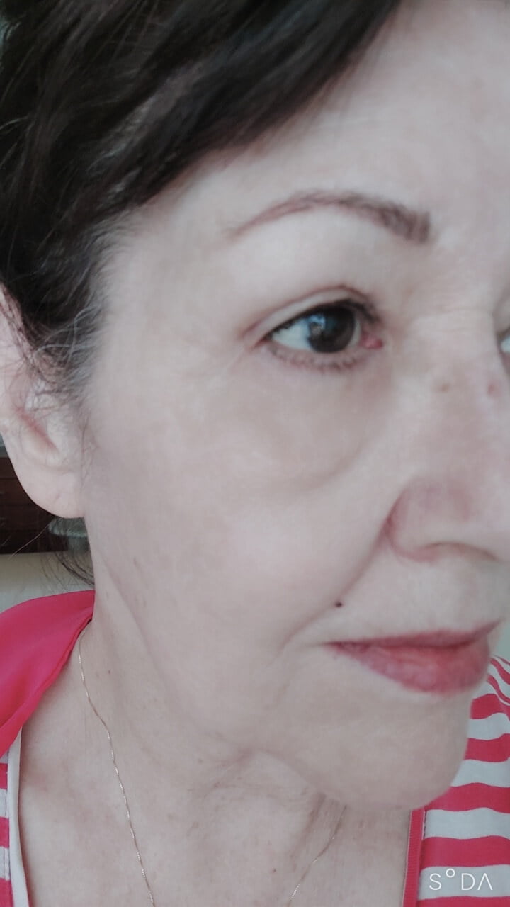 zonder Pillow Talk Push Up Lashes Mascara van Charlotte Tilbury (2)