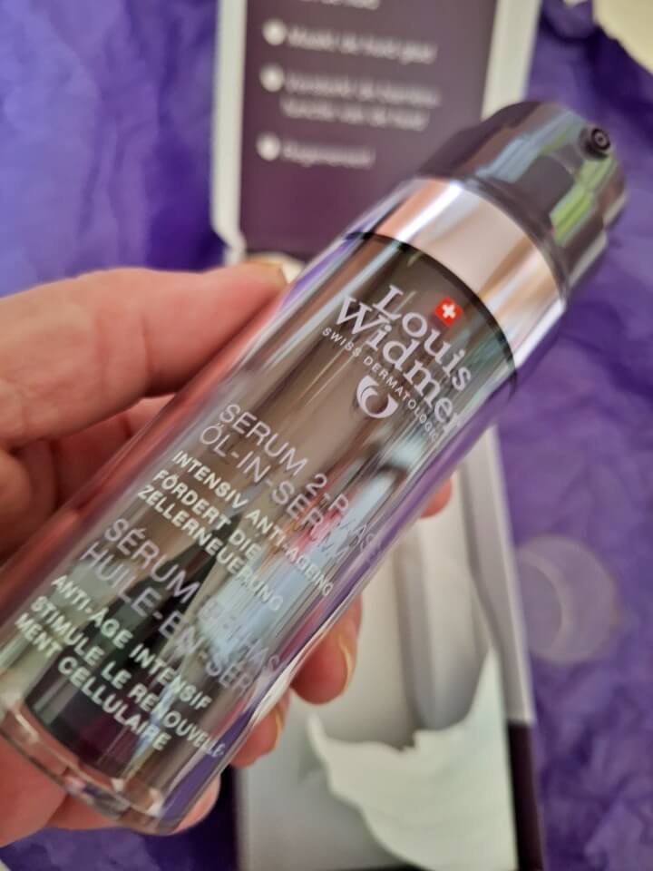 Getest! Tweefasig Serum Olie-in-Serum met 7-voudige werking van Louis Widmer 12 Tweefasig Serum Olie-in-Serum (3)